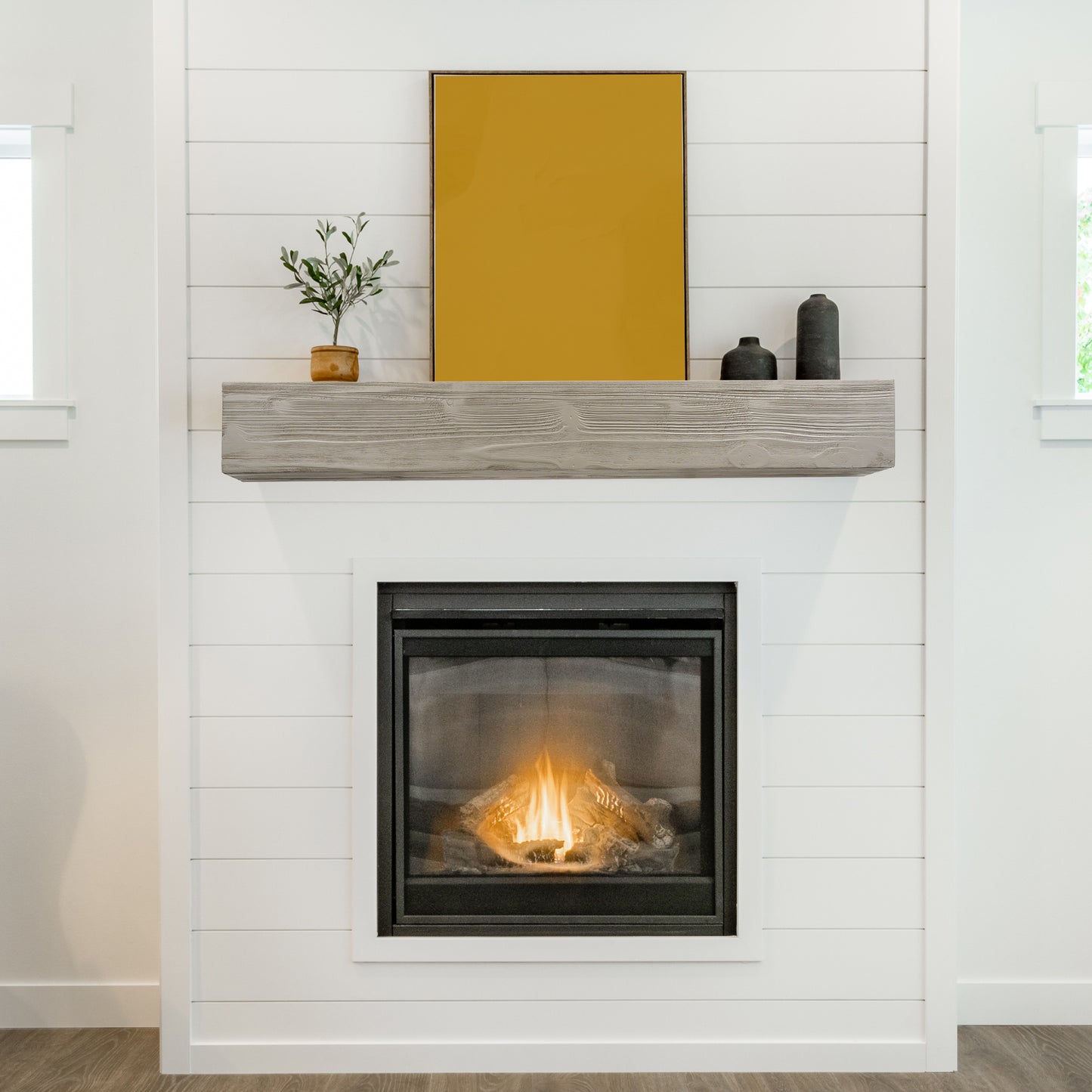 Luxury Wooden Floating Mantelpiece – Stylish & Functional Wall-Mounted Shelf