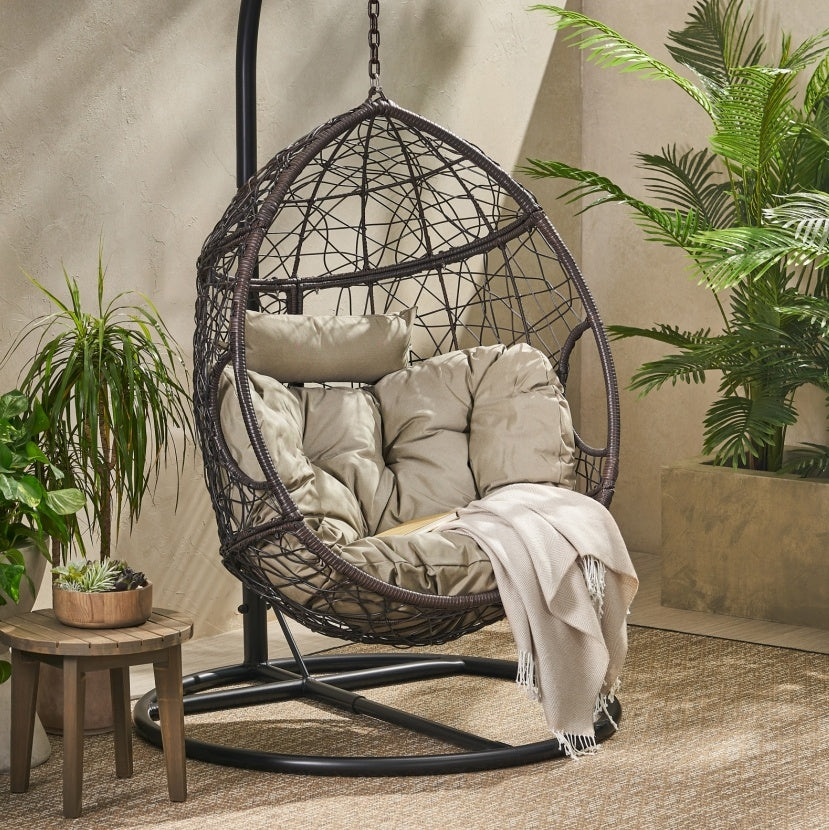 Viva Kylie Hanging Basket – Modern Greenery for Small Spaces