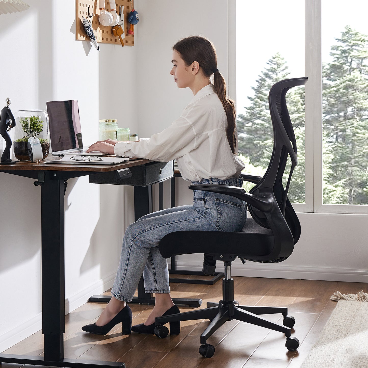 Viva Vertex Pro Mesh Chair