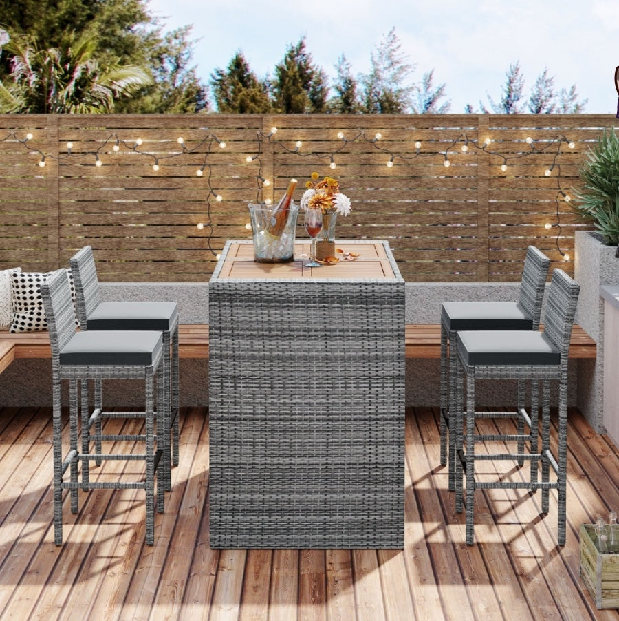 Viva Outdoor Collection: 5-Piece Wicker Patio Bar Set