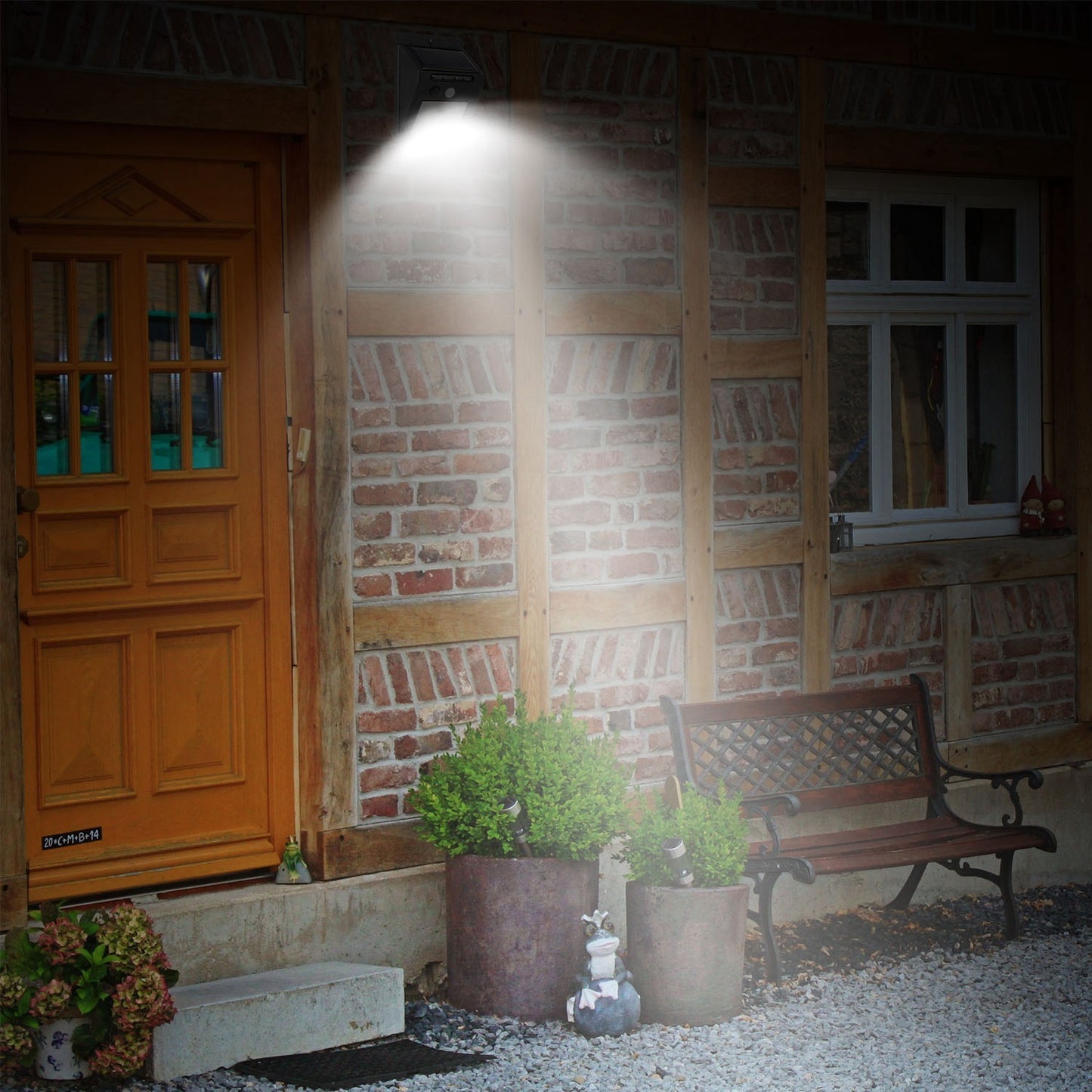 Solar Motion Sensor Security Light - 20 LED IP65 Waterproof