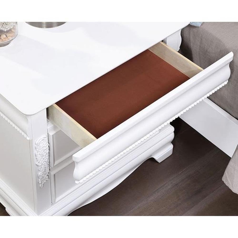 Viva Étoile Collection: Étoile White Solid Wood Nightstand