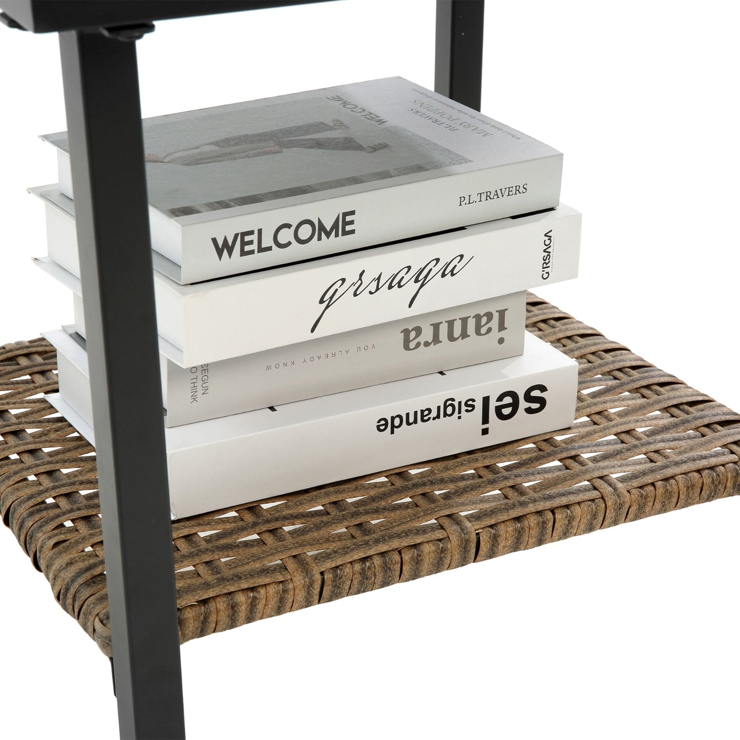 Viva Outdoor Essentials – A Curated Rock into Modern Comfort