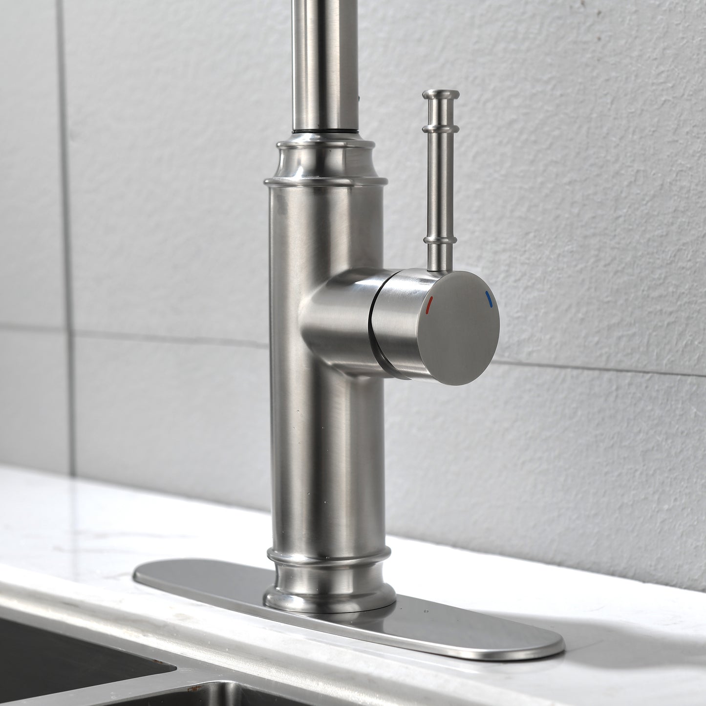 Single Handle High  Pull Out Kitchen Faucet, Single-stage Stainless Steel Kitchen Sink Faucet, With Pull Down Spray